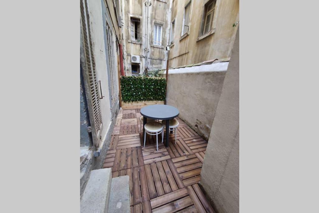 Ferienwohnung Joli T2 Proche Vieux-Port, Terrasses Du Port Et Metro Joliette Marseilles Exterior foto