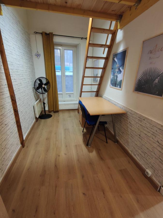 Ferienwohnung Joli T2 Proche Vieux-Port, Terrasses Du Port Et Metro Joliette Marseilles Exterior foto